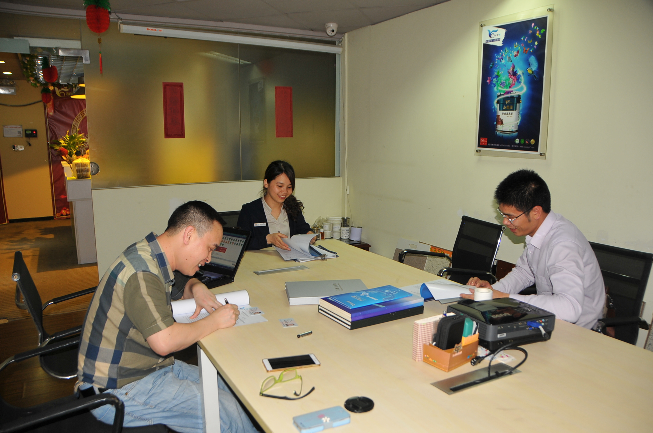 桂林王先生加盟友情漆 桂林王先生加盟友情漆