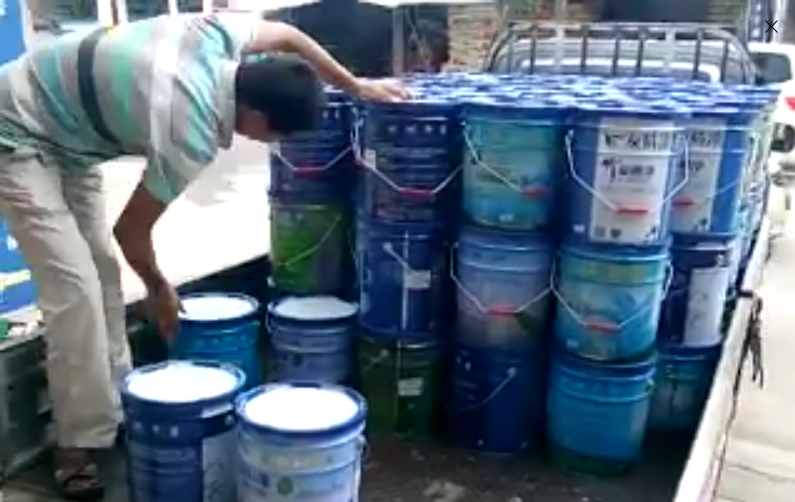 服務客戶，友情漆樣樣做足100分