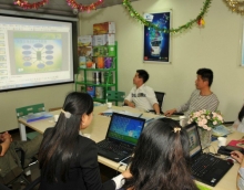 友情漆加強培訓服務，提升加盟商經營能力